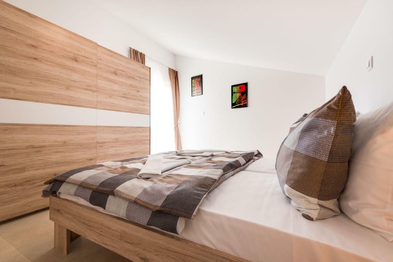 Croatica Suites Podsolarsko Sibenik Exterior photo